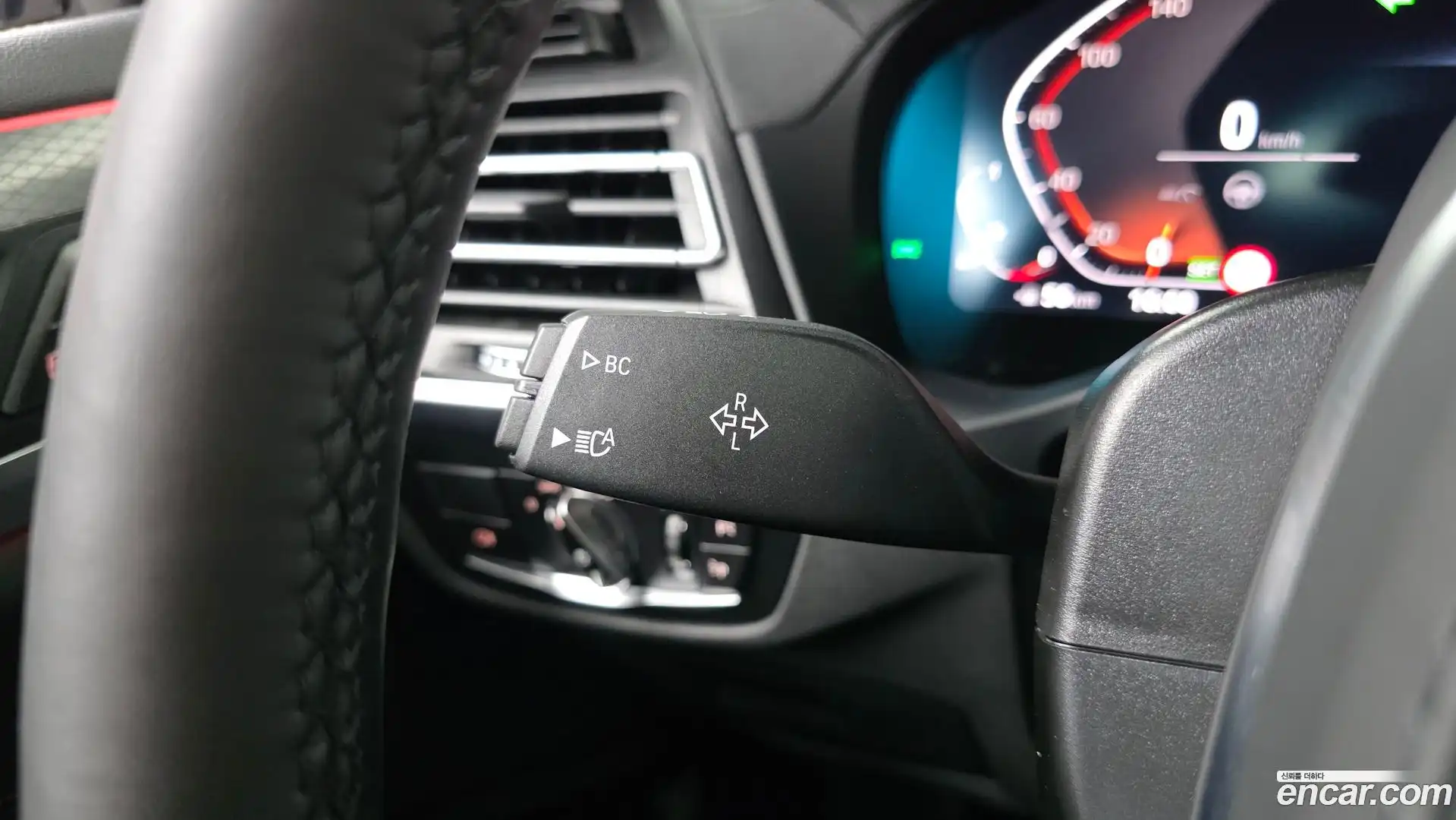 X4 BMW 2025.11-OPTION-024