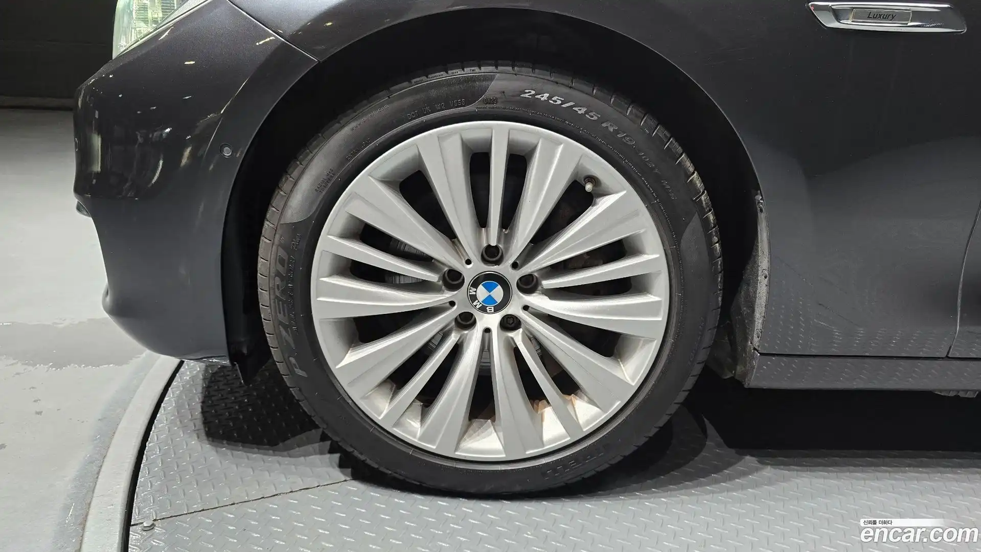 Gran Turismo BMW 2017.0-OUTER-005