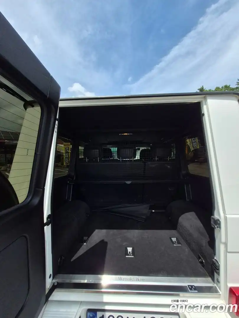 G-Class Mercedes-Benz 2017.7-OPTION-019