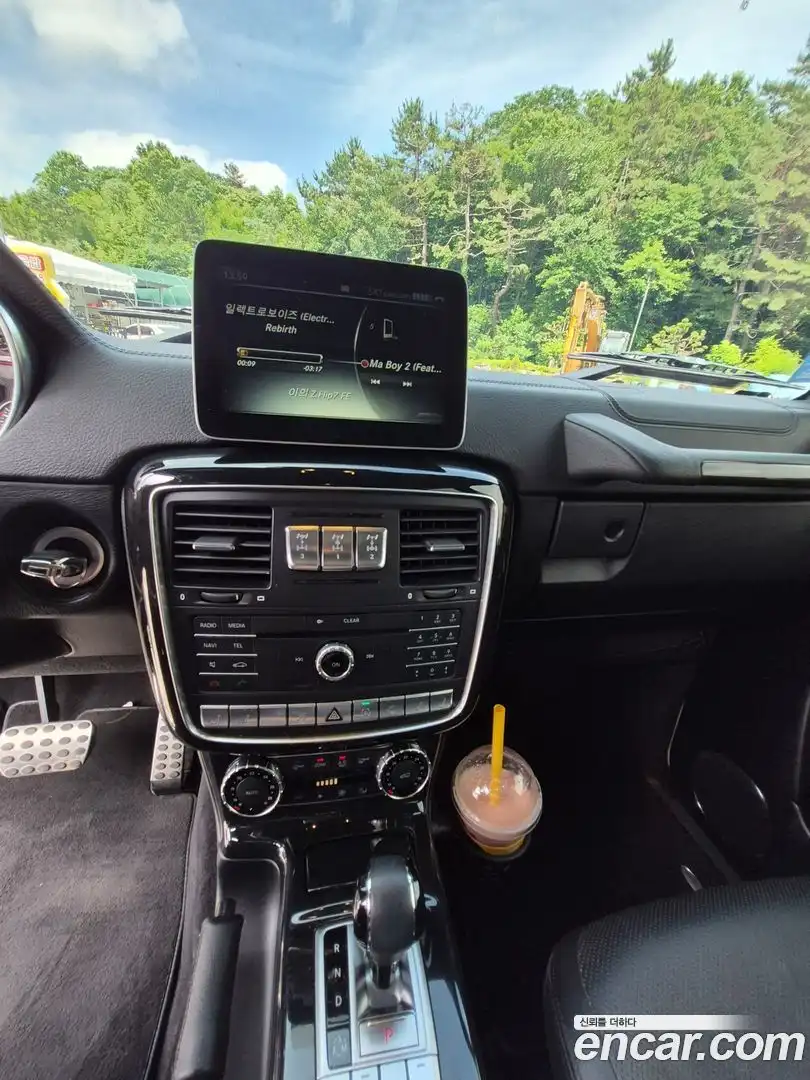G-Class Mercedes-Benz 2017.7-OPTION-022