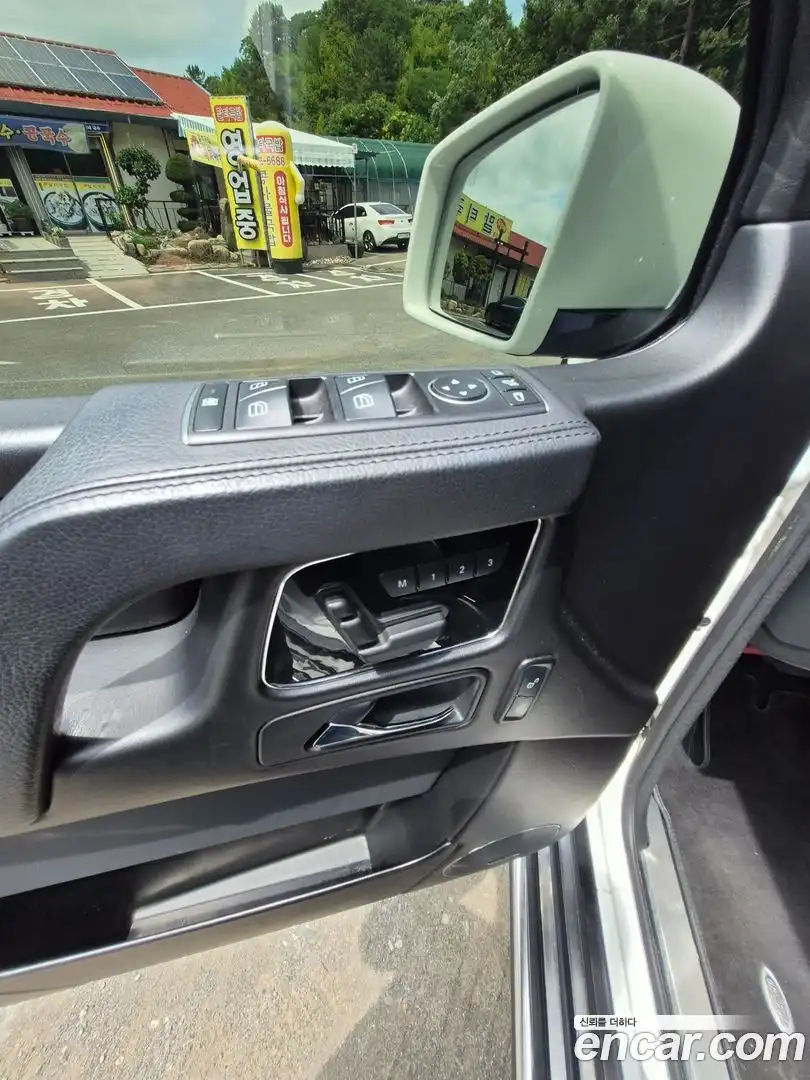 G-Class Mercedes-Benz 2017.7-OPTION-023