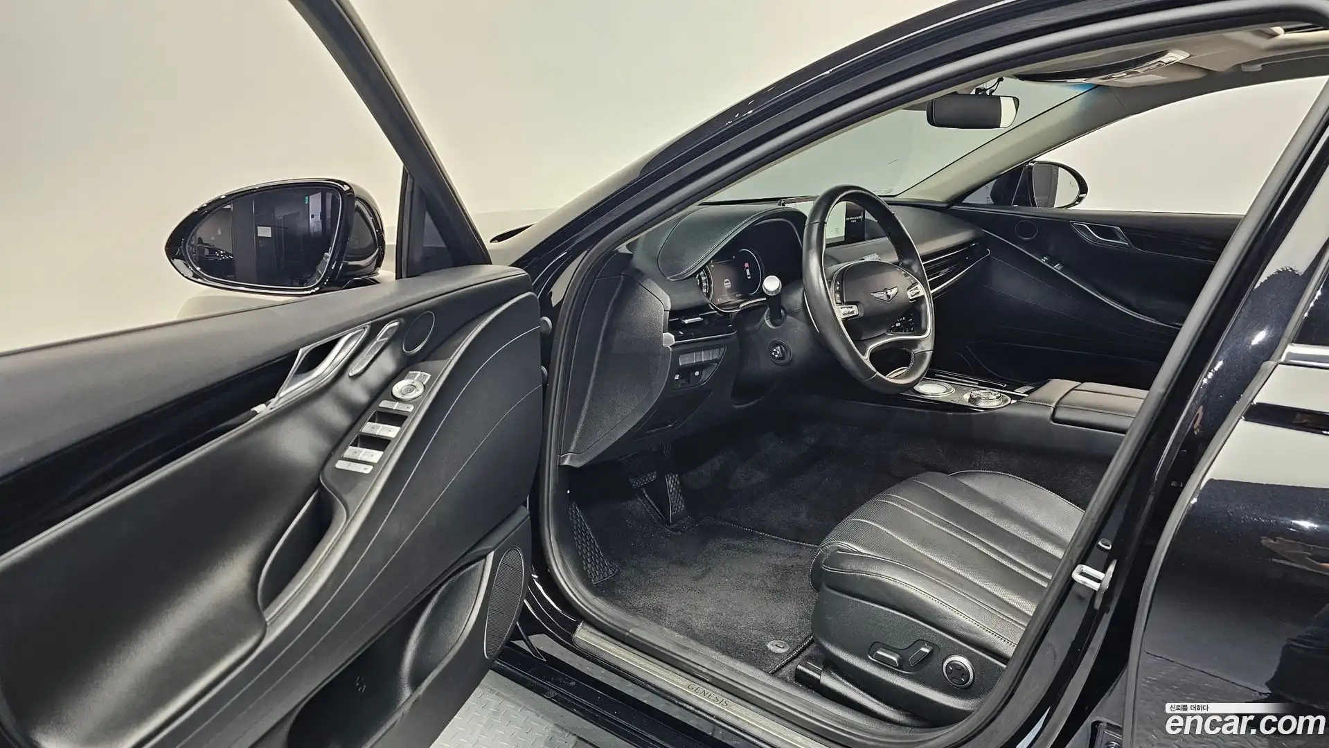 G80 Genesis 2020.10-INNER-010