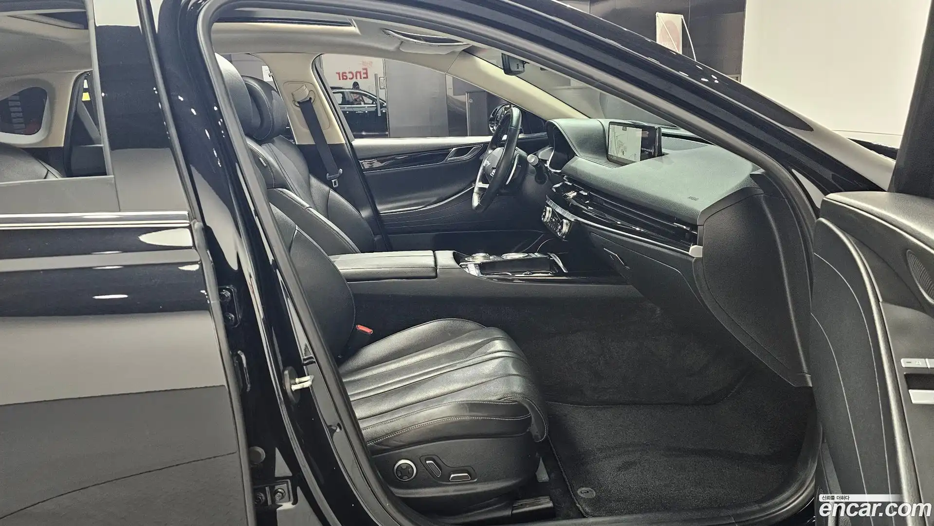 G80 Genesis 2020.10-INNER-036