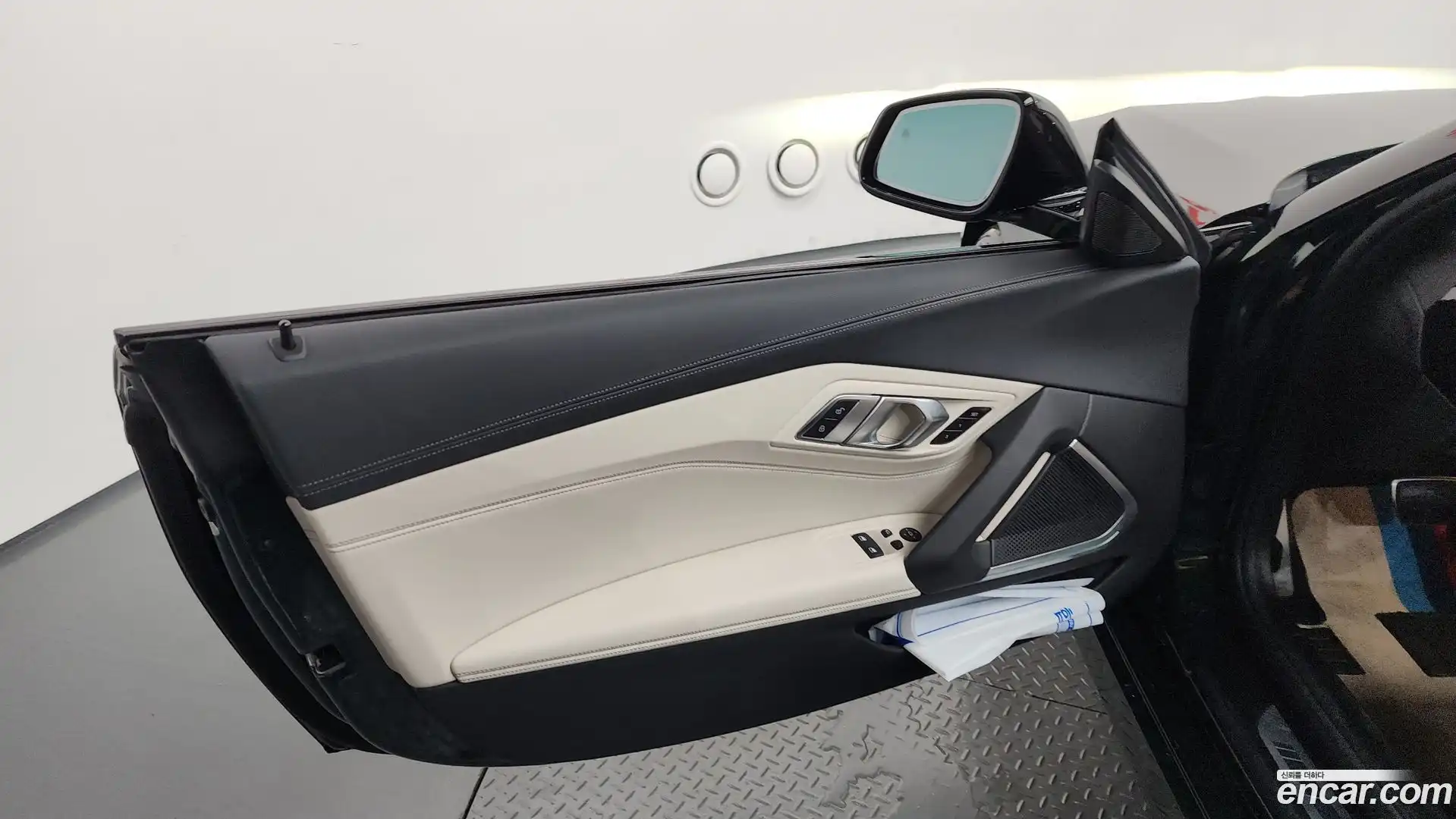 Z4 BMW 2024.4-INNER-034