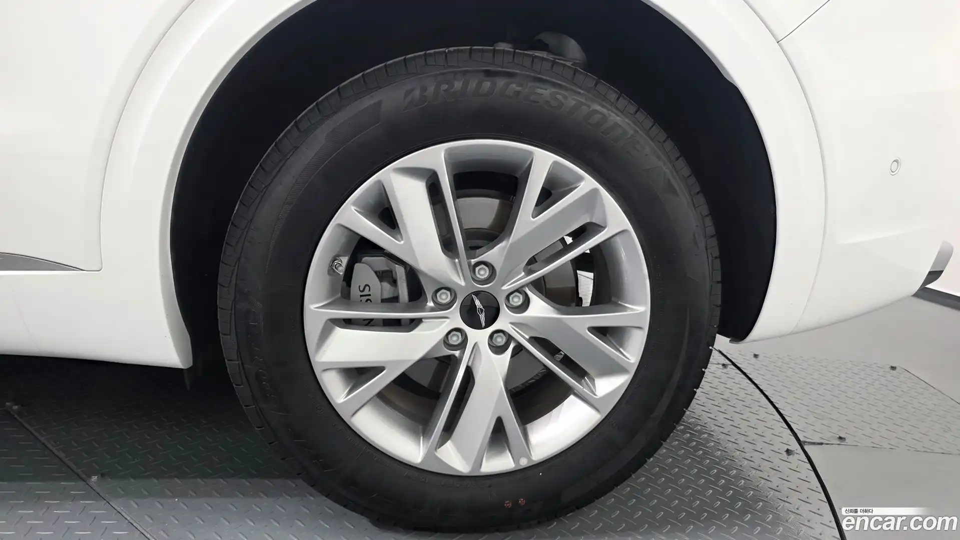 GV70 Genesis 2024.8-OUTER-031
