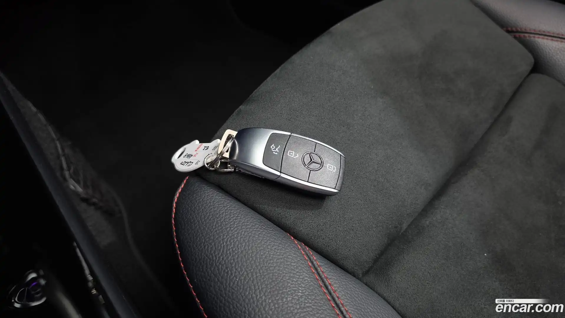CLA-Class Mercedes-Benz 2020.8-OPTION-019