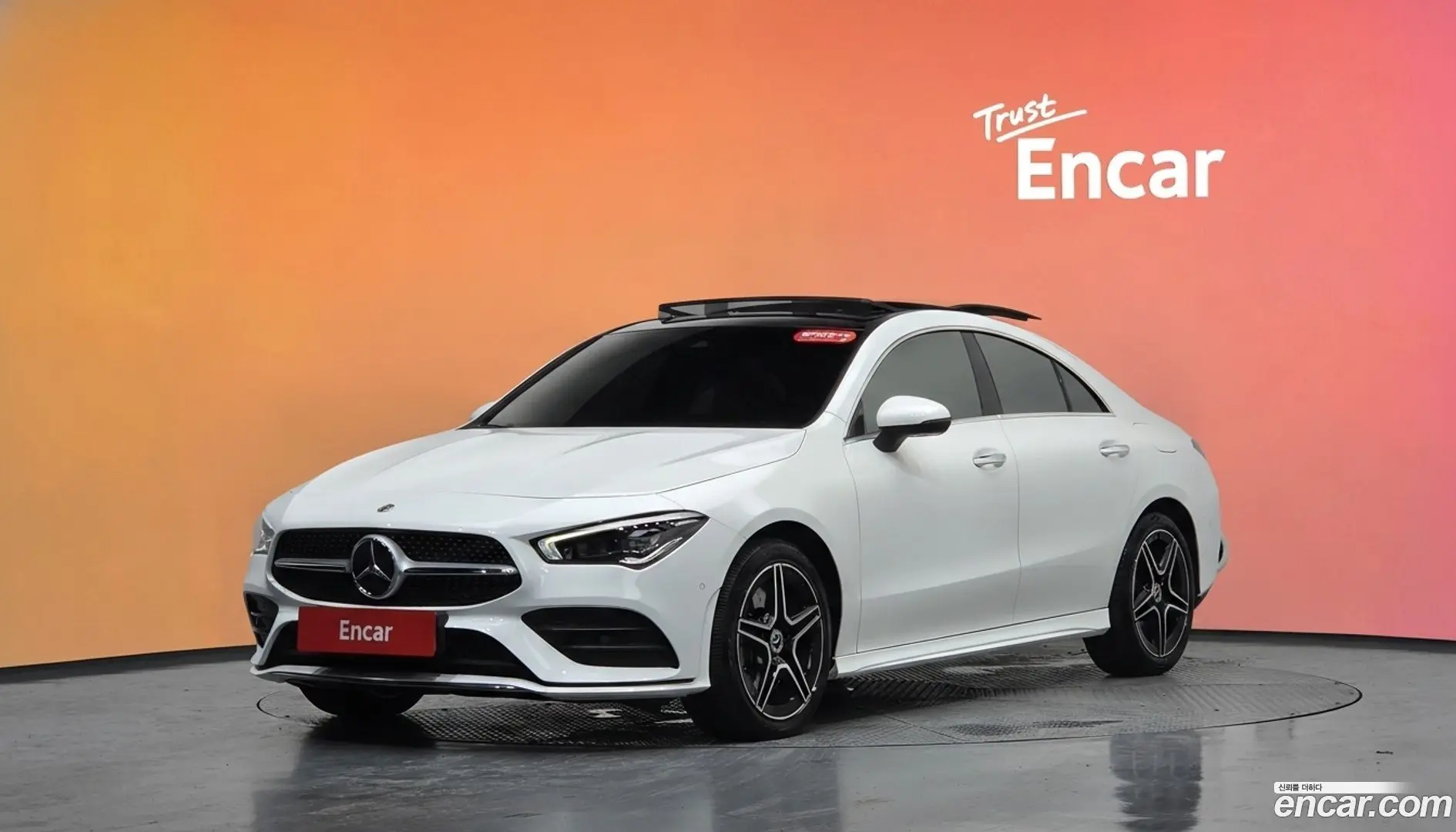 Main__Slider__Photo:CLA-Class Mercedes-Benz 2020.8-0