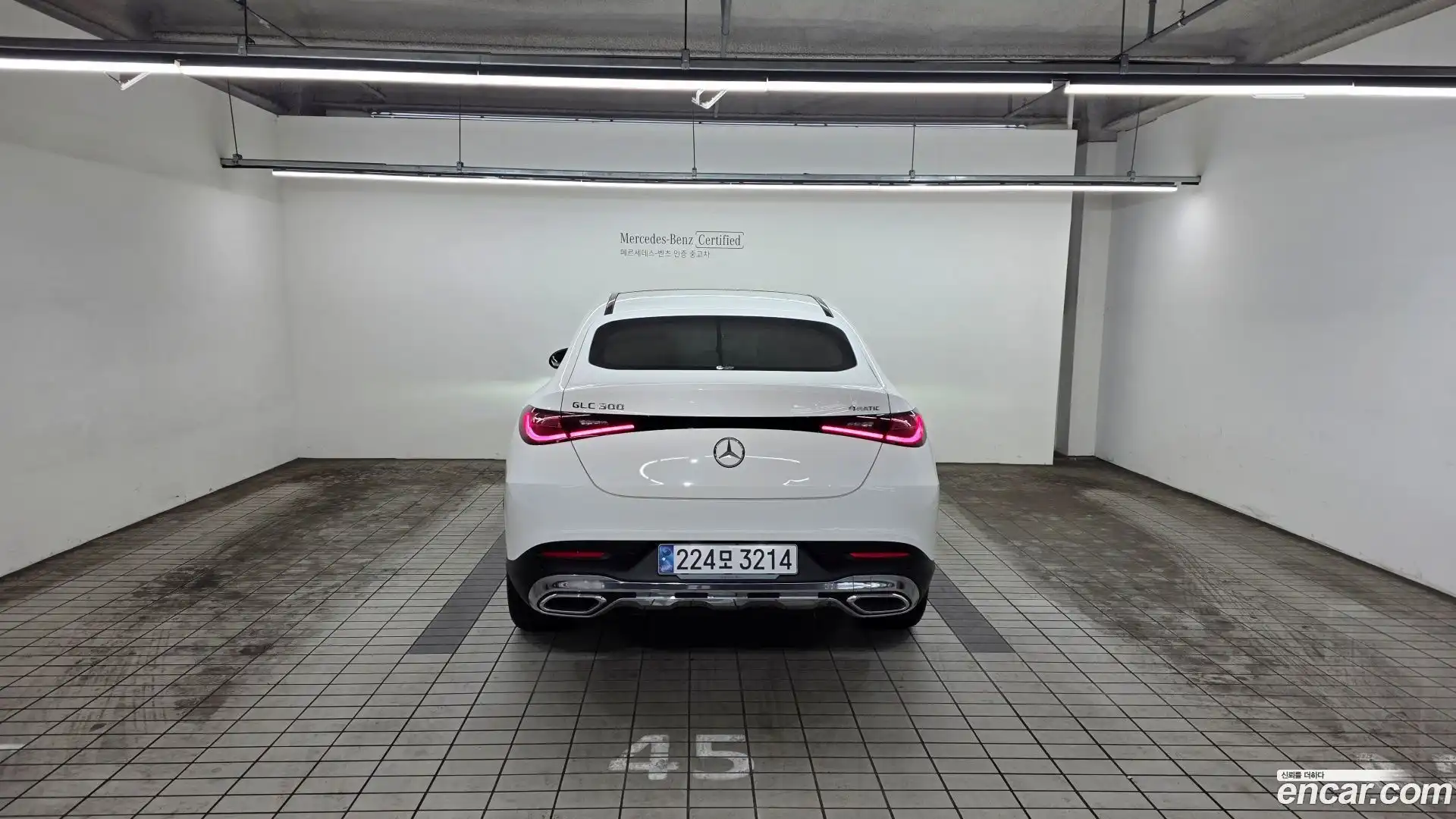 GLC-Class Mercedes-Benz 2025.0-OUTER-002