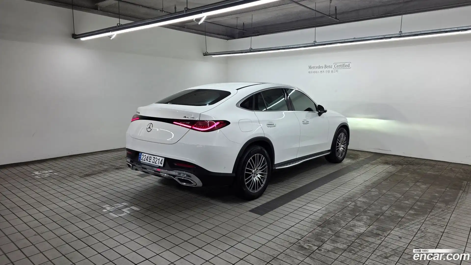 GLC-Class Mercedes-Benz 2025.0-OUTER-004