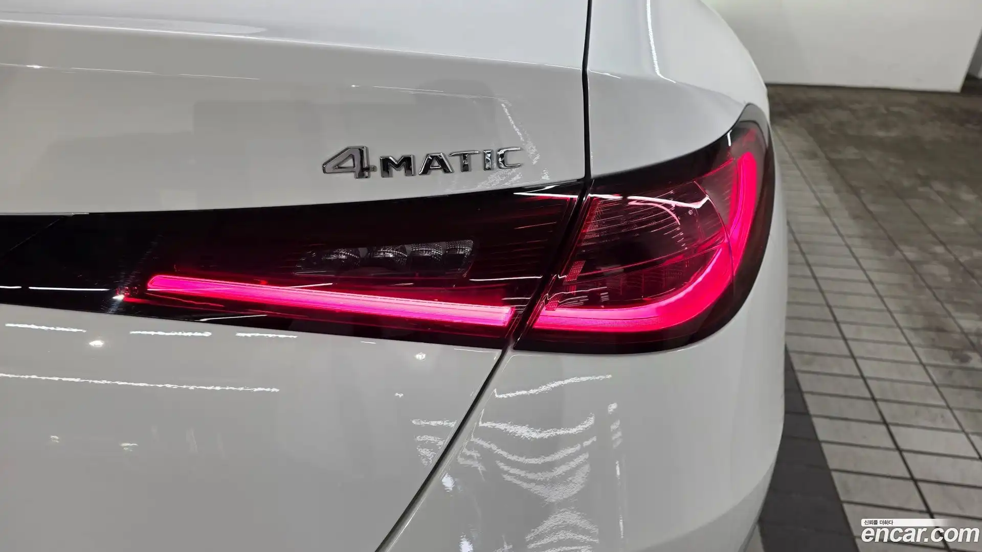GLC-Class Mercedes-Benz 2025.0-OUTER-005