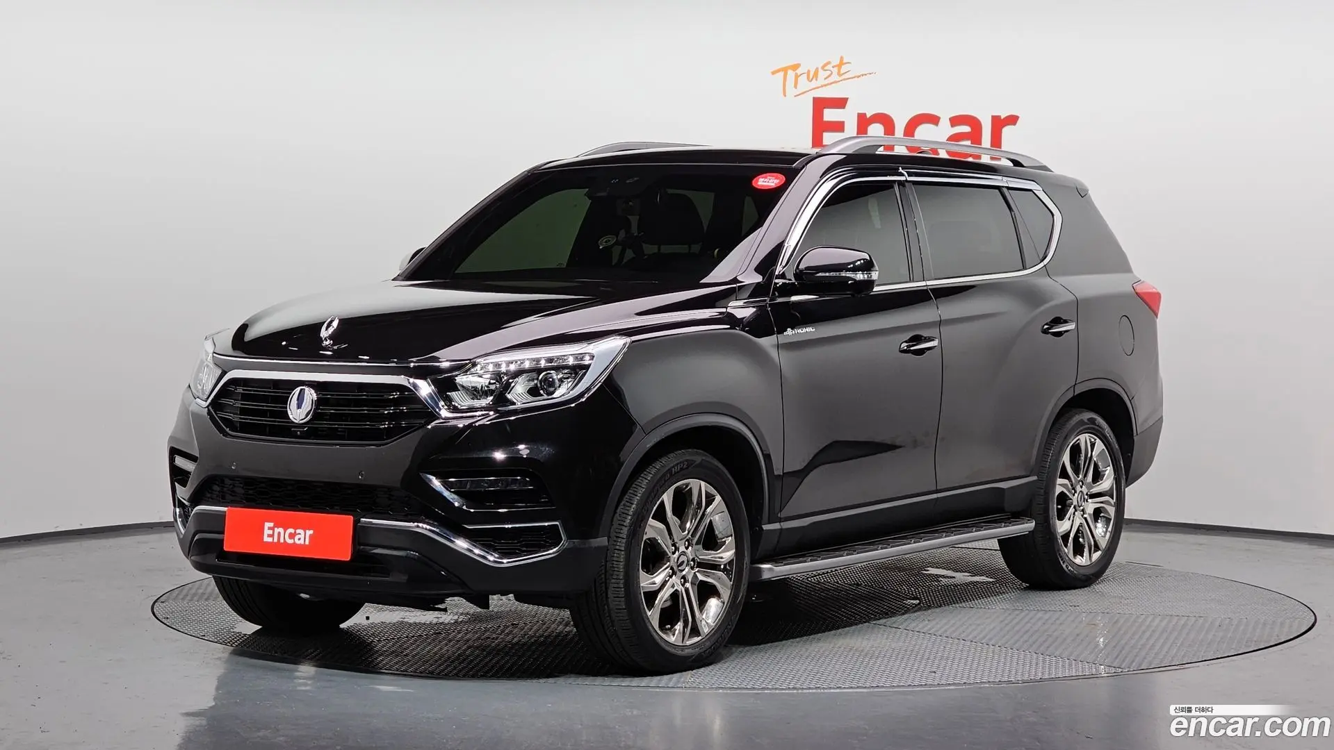 Main__Slider__Photo:Rexton KG Mobility 2018.3-0