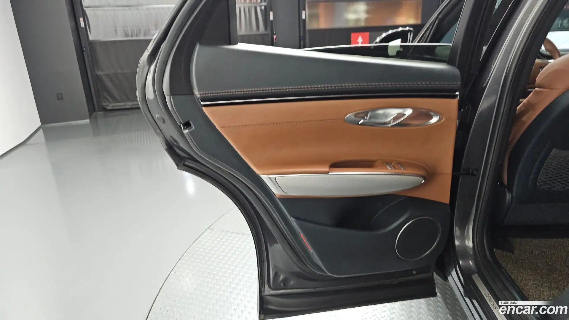 GV70 Genesis 2022.10-INNER-035