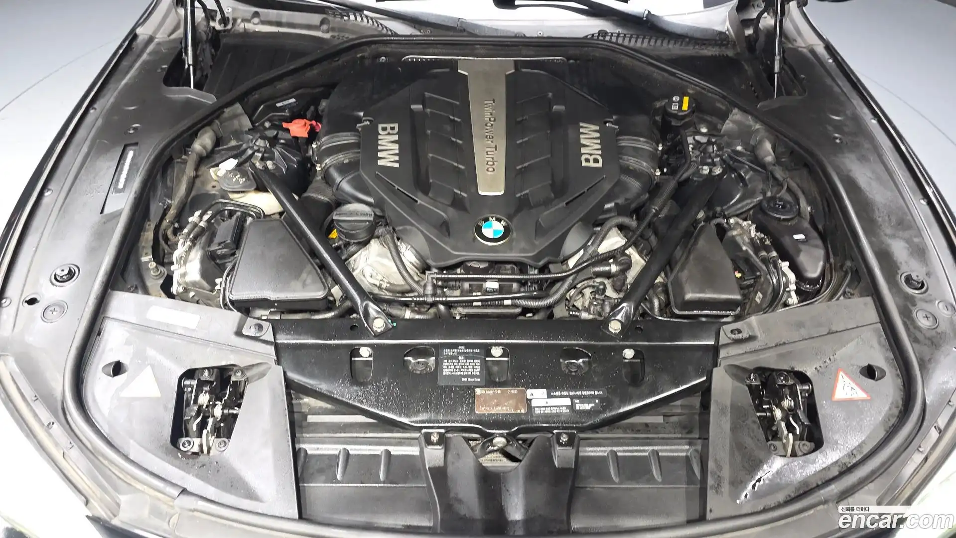 7-Series BMW 2015.4-OUTER-006