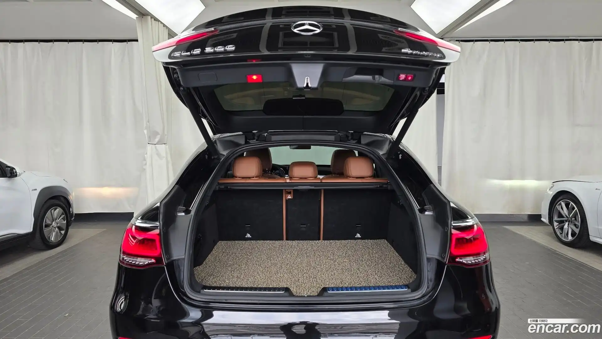 GLC-Class Mercedes-Benz 2021.6-OPTION-024