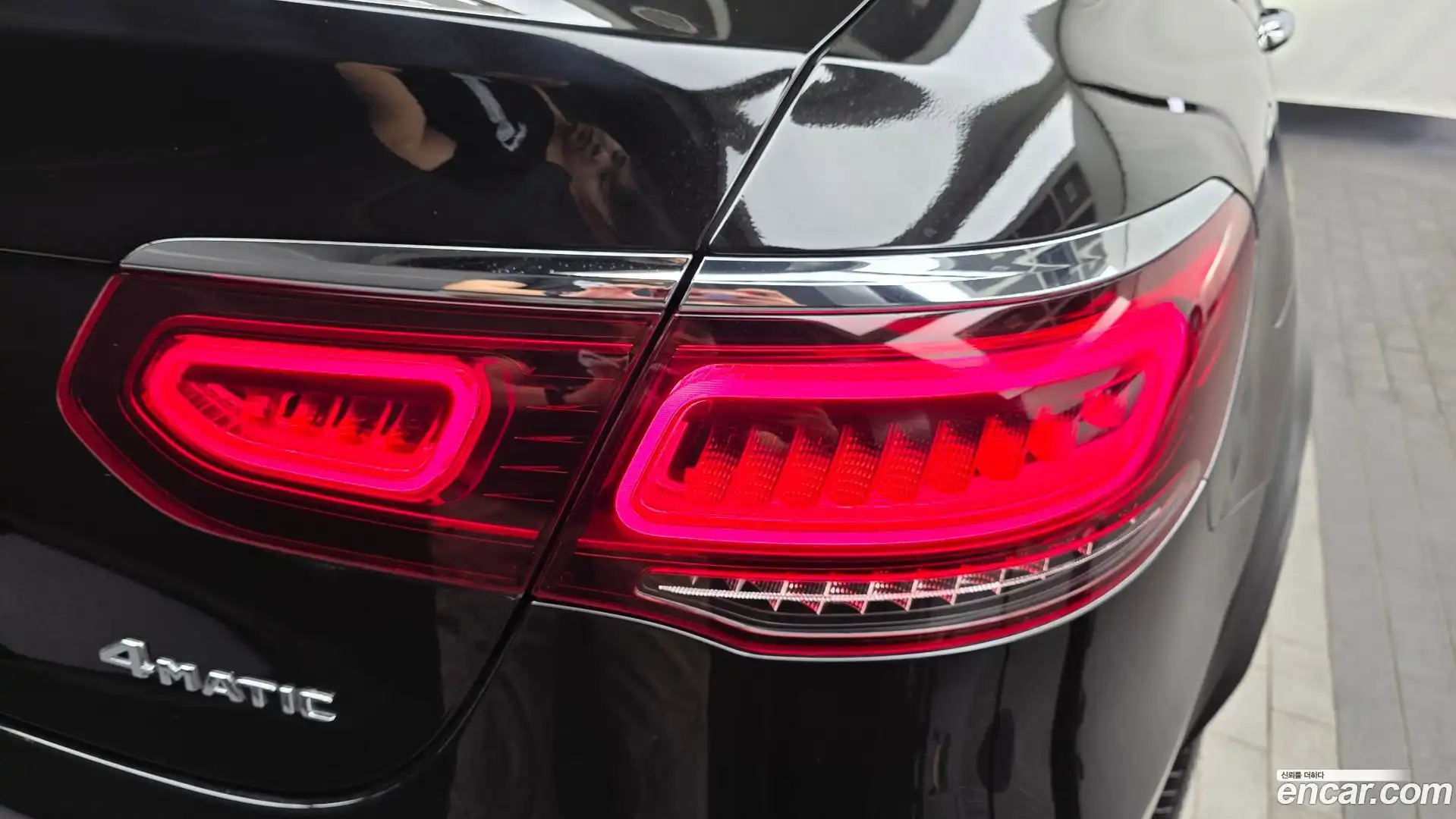 GLC-Class Mercedes-Benz 2021.6-OUTER-033