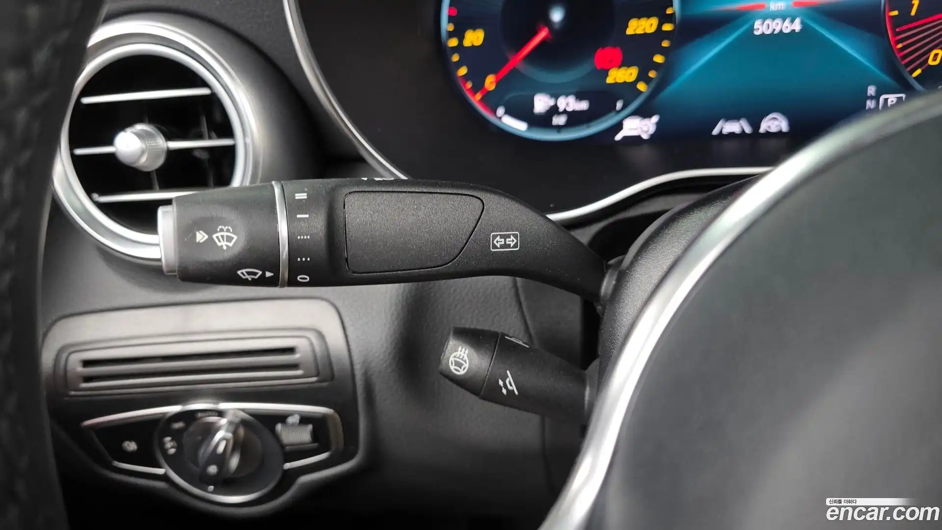 GLC-Class Mercedes-Benz 2021.6-OPTION-042