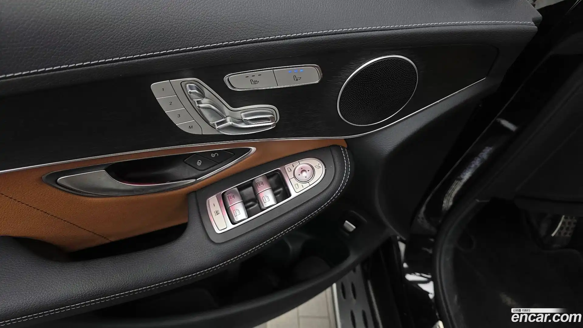 GLC-Class Mercedes-Benz 2021.6-OPTION-043