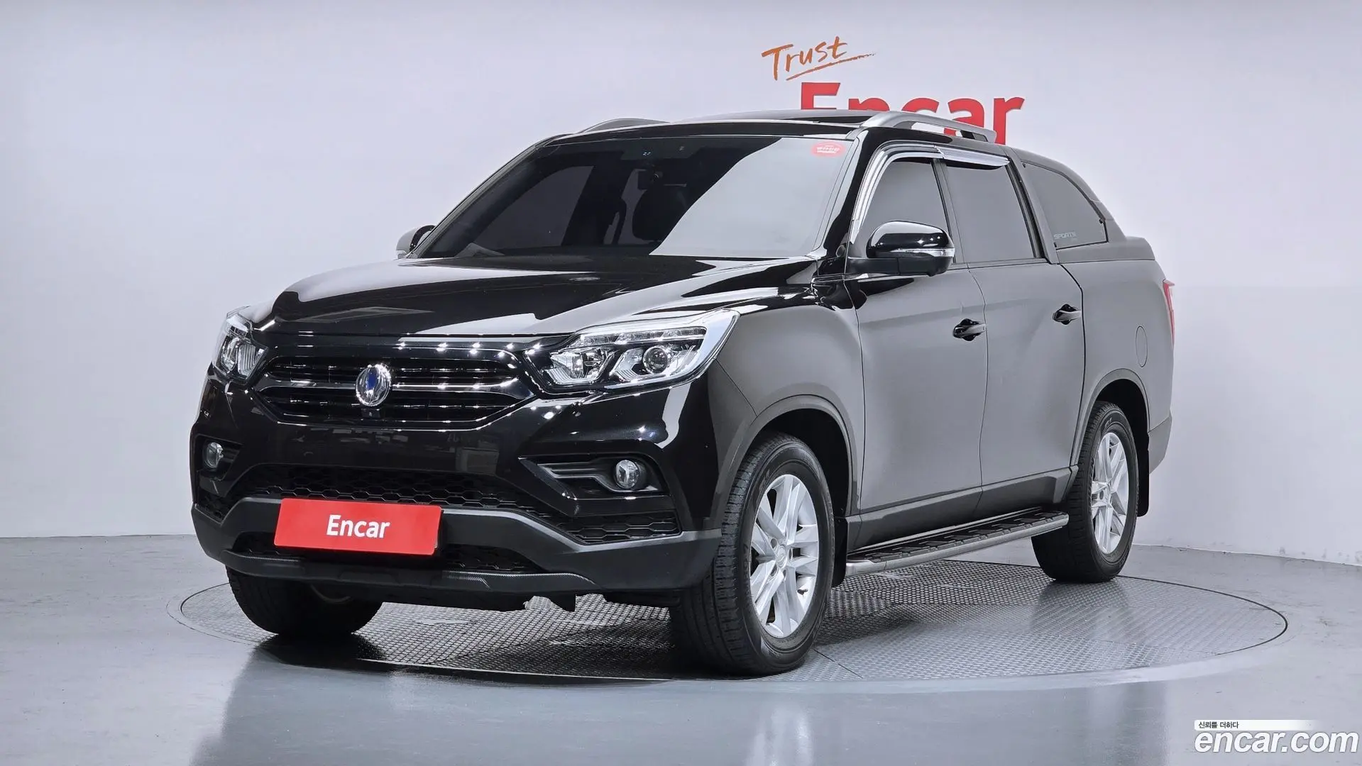 Main__Slider__Photo:Rexton KG Mobility 2018.3-0