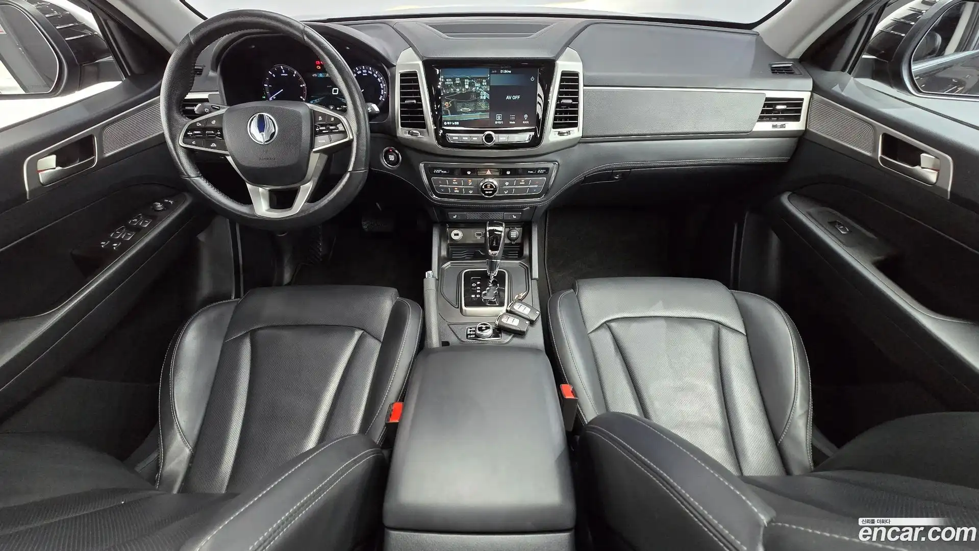 Rexton KG Mobility 2018.3-INNER-007
