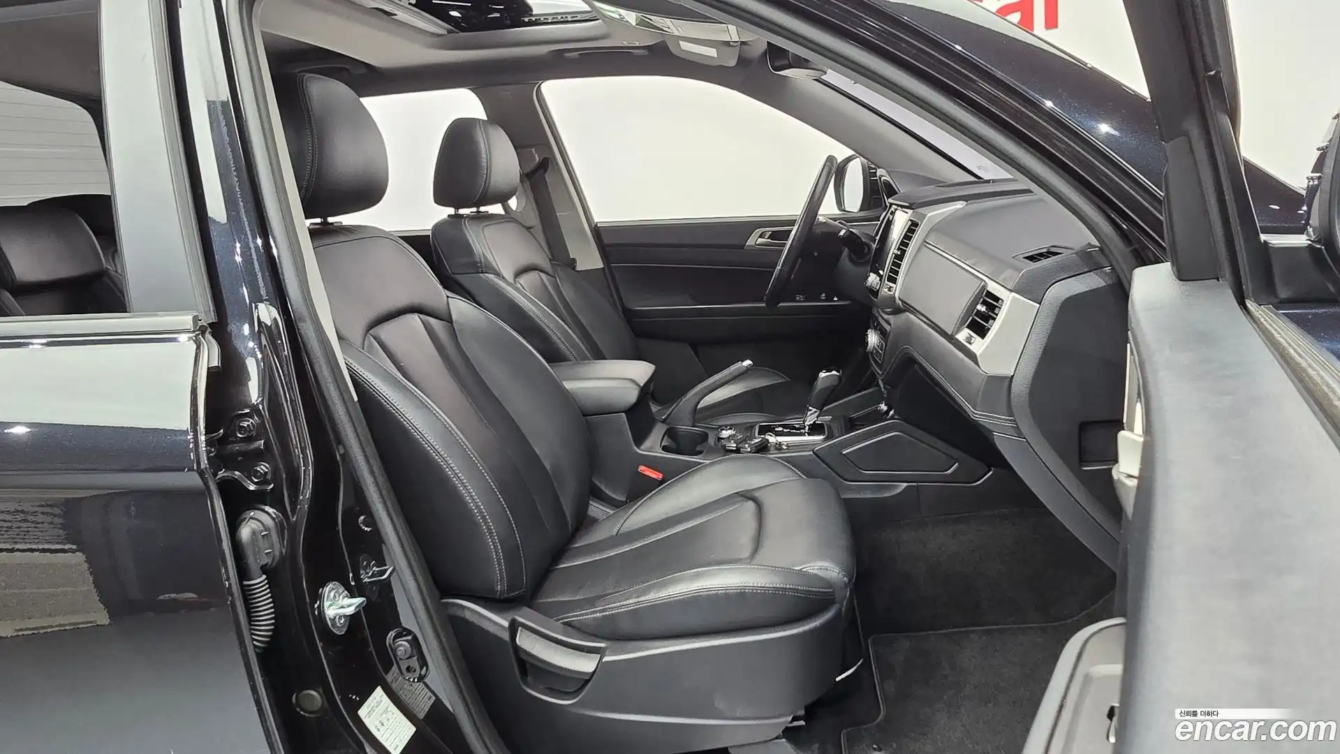 Rexton KG Mobility 2018.3-OPTION-015