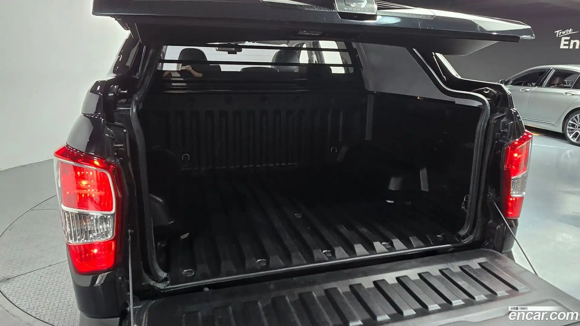 Rexton KG Mobility 2018.3-OPTION-024