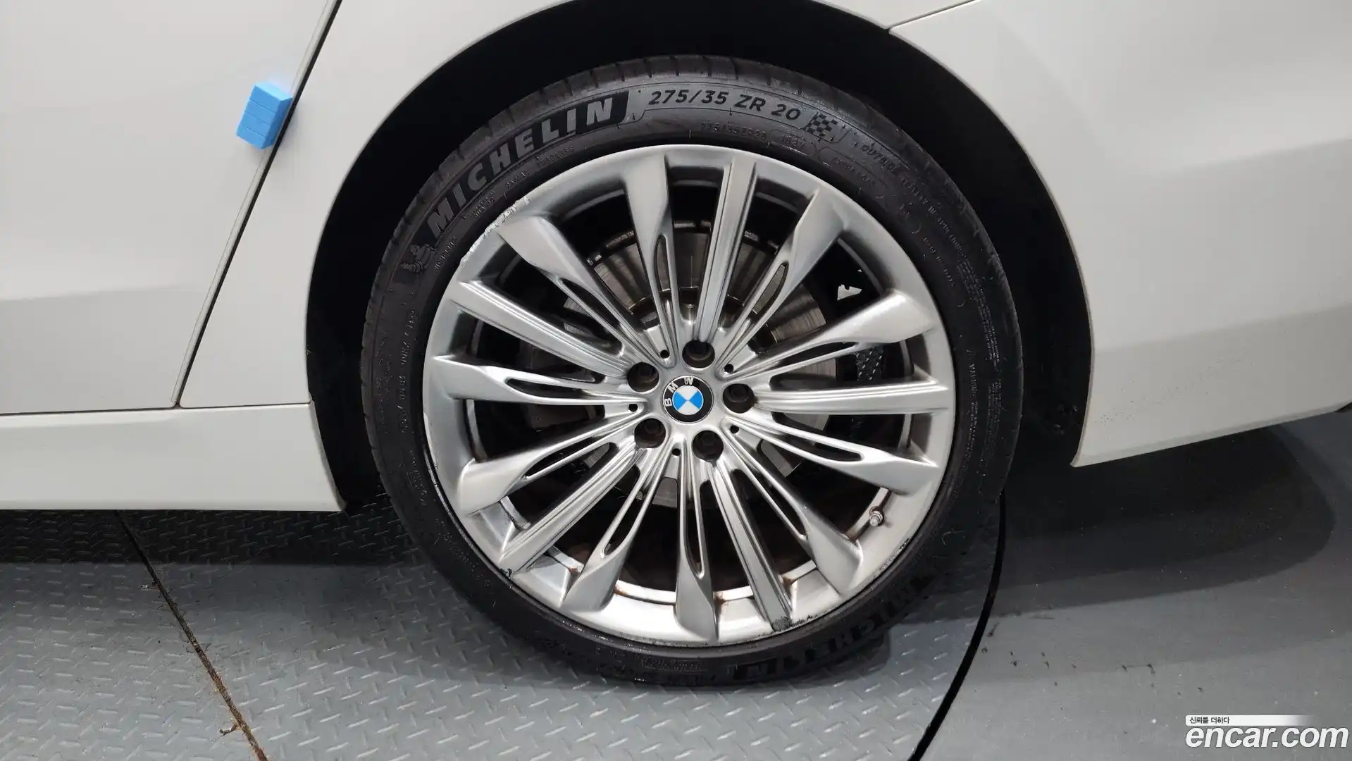 Gran Turismo BMW 2018.11-OUTER-031
