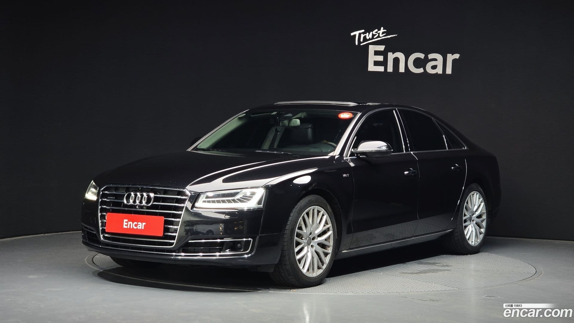 Main__Slider__Photo:A8 Audi 2014.8-0