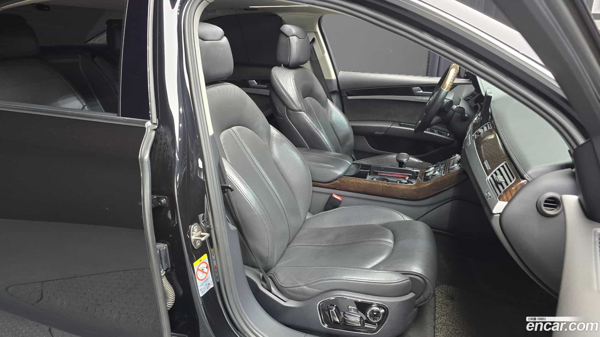 A8 Audi 2014.8-OPTION-016
