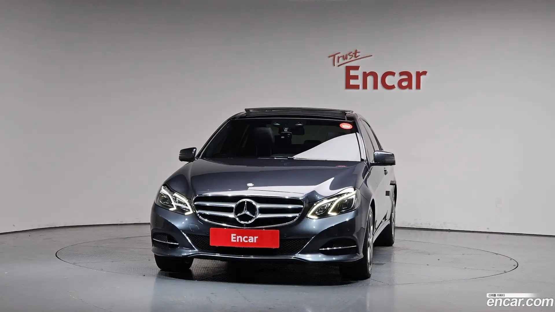 E-Class Mercedes-Benz 2016.2-OUTER-003