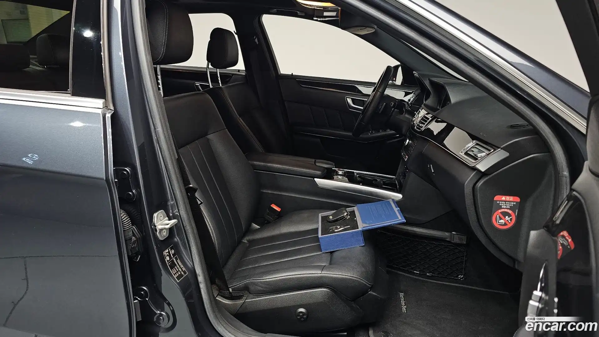 E-Class Mercedes-Benz 2016.2-OPTION-016
