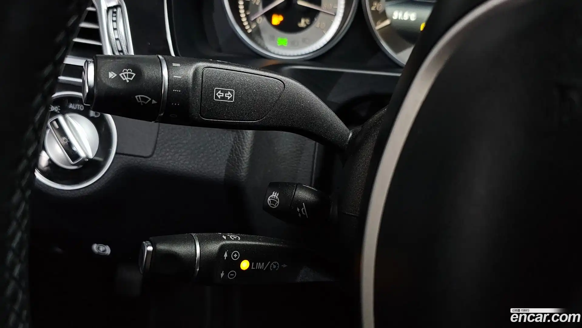 E-Class Mercedes-Benz 2016.2-OPTION-040