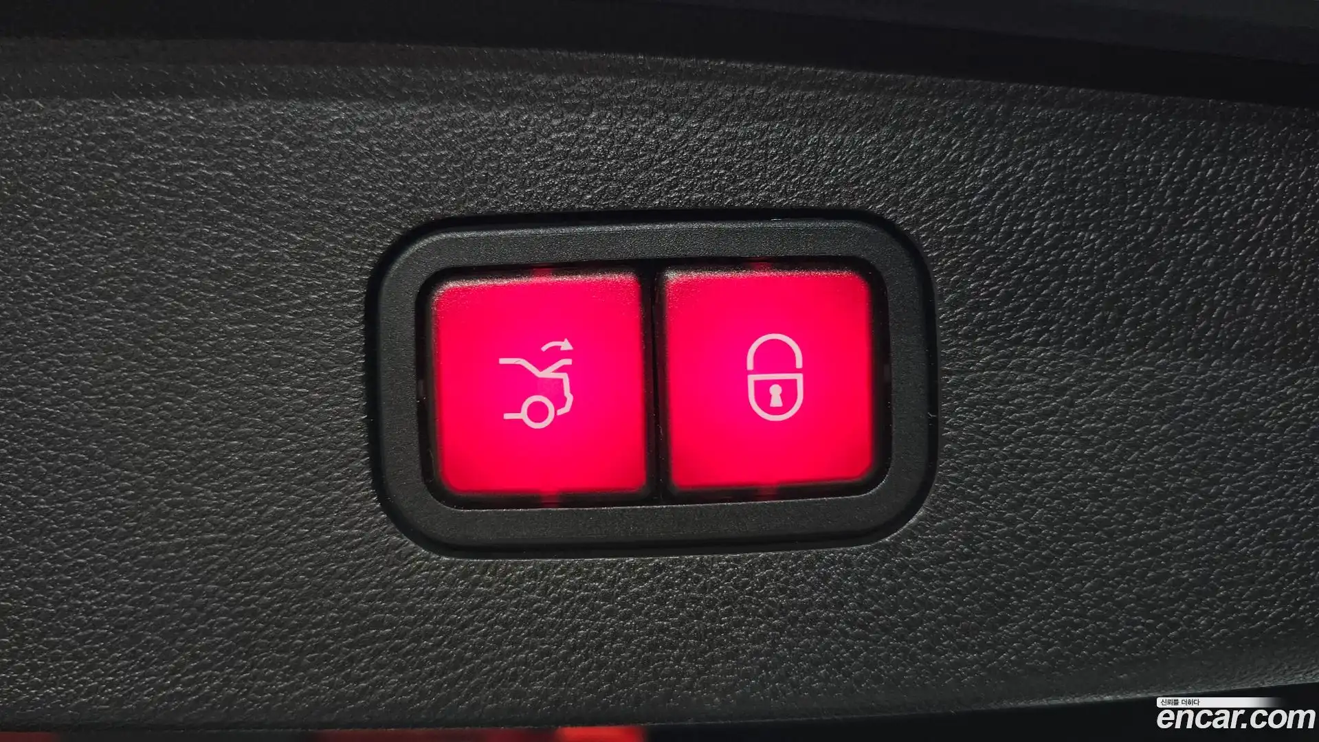 E-Class Mercedes-Benz 2016.2-OPTION-043
