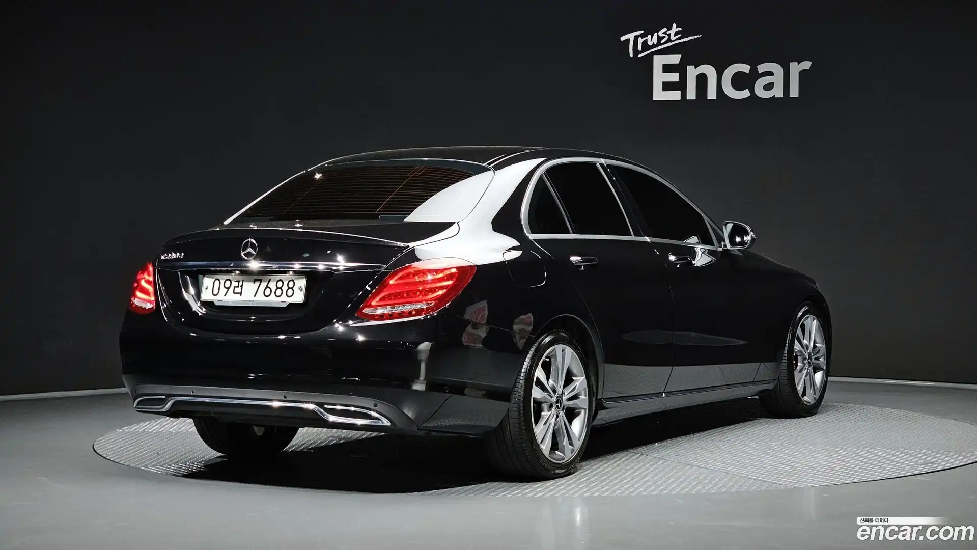 C-Class Mercedes-Benz 2017.9-OUTER-002