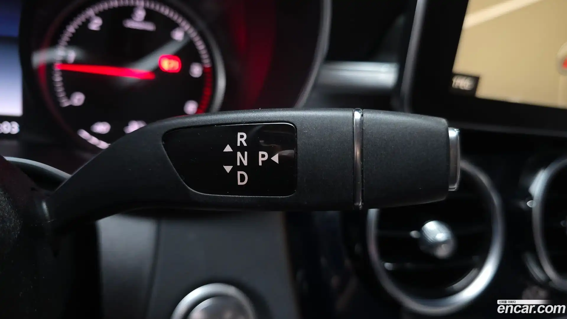 C-Class Mercedes-Benz 2017.9-INNER-009