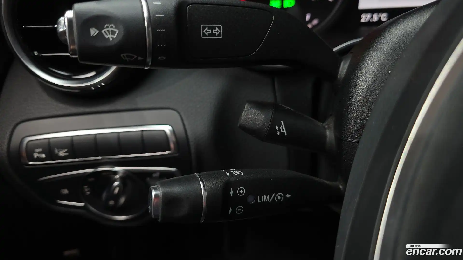 C-Class Mercedes-Benz 2017.9-OPTION-041