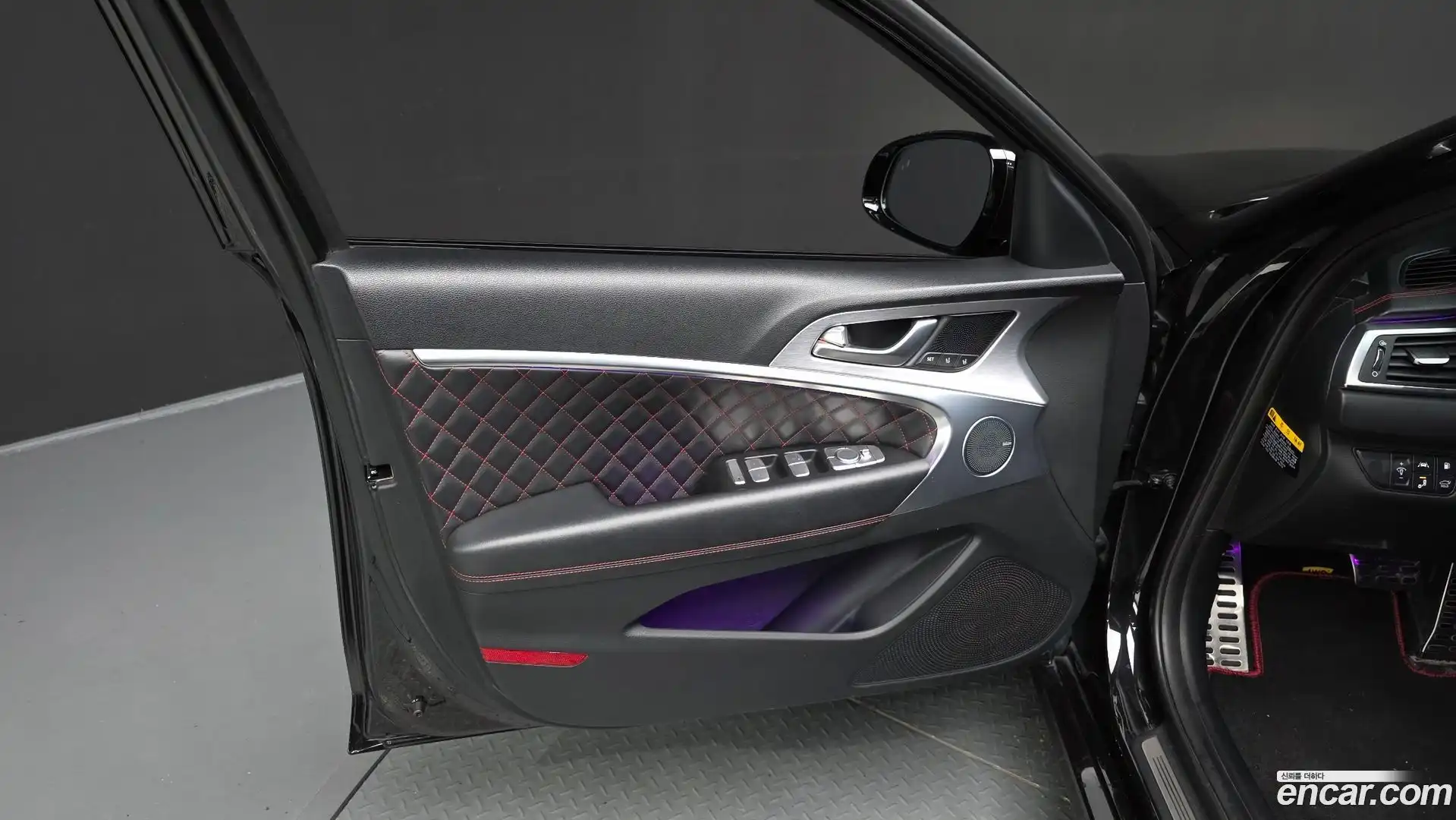 G70 Genesis 2019.5-INNER-034