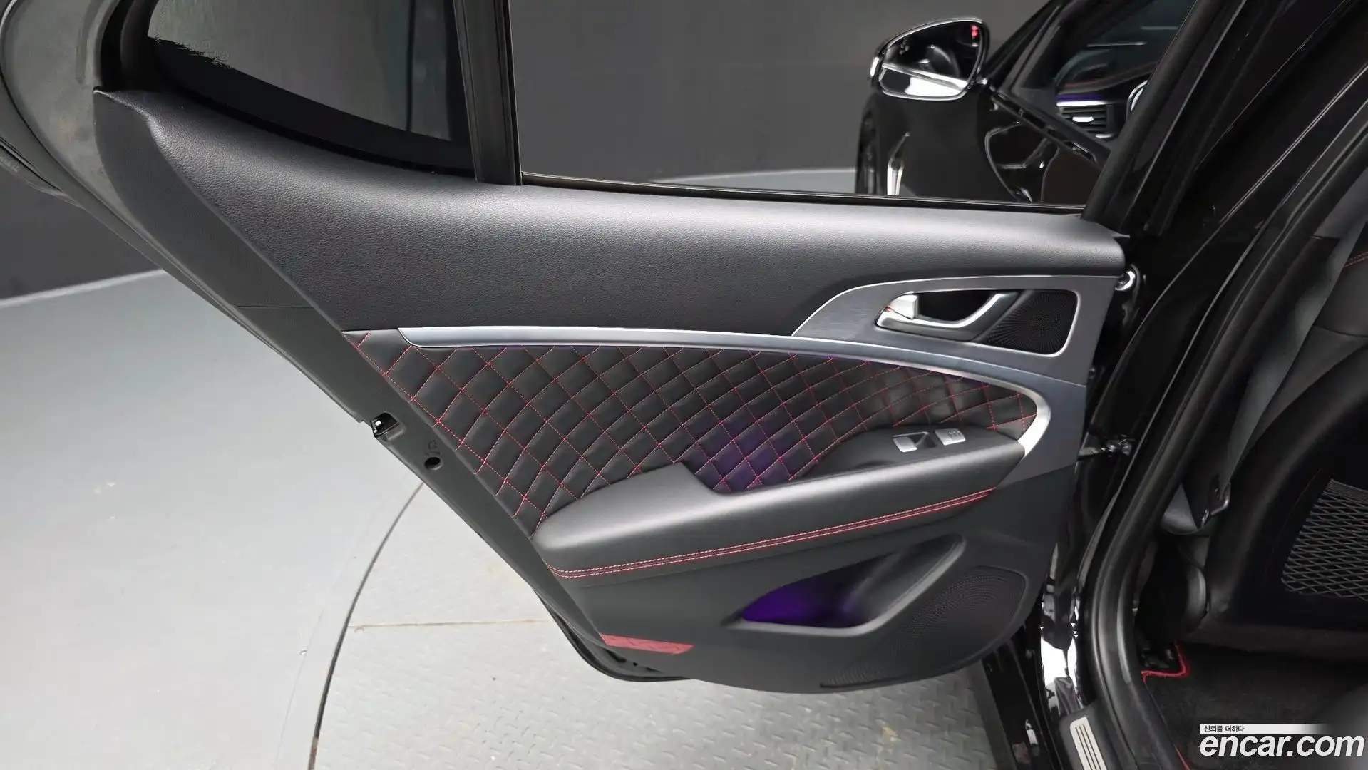 G70 Genesis 2019.5-INNER-035