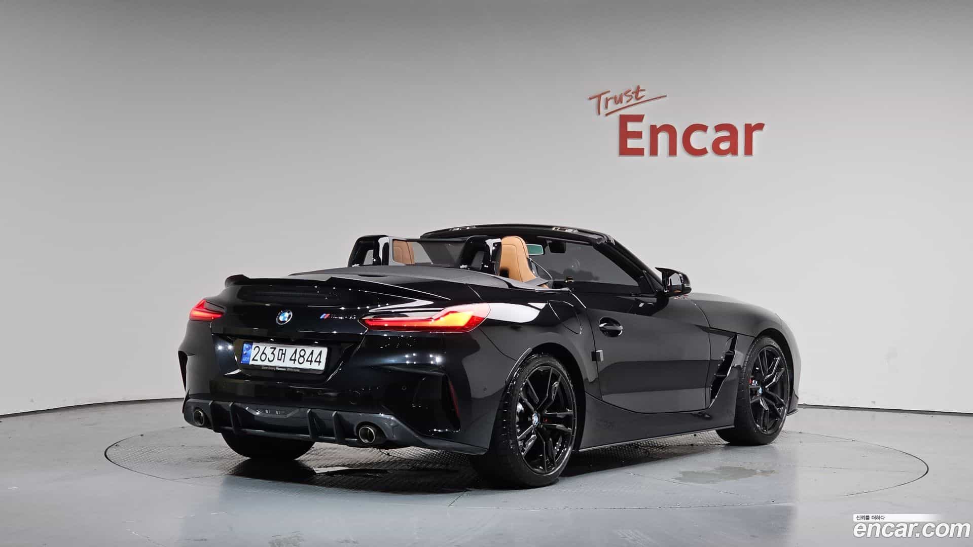 Z4 BMW 2024.0-OUTER-002