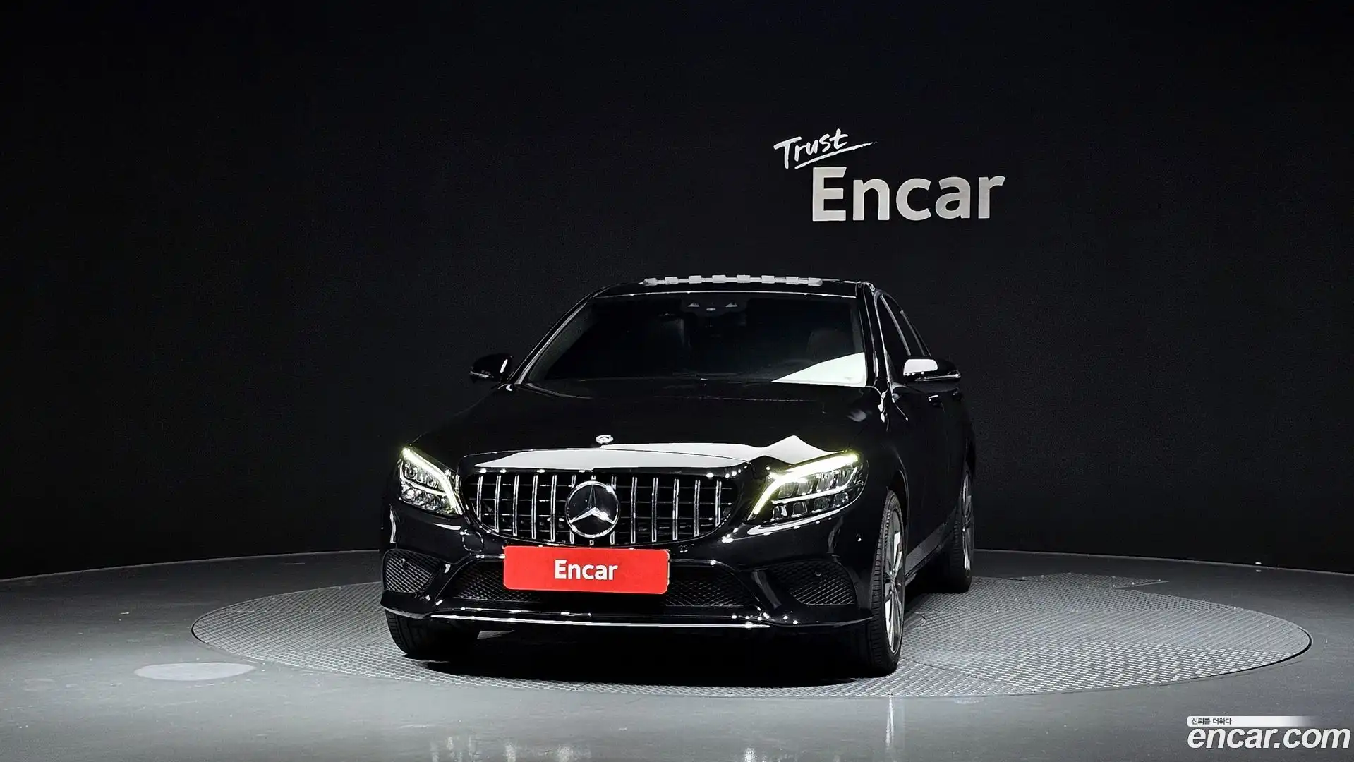 C-Class Mercedes-Benz 2020.11-OUTER-003