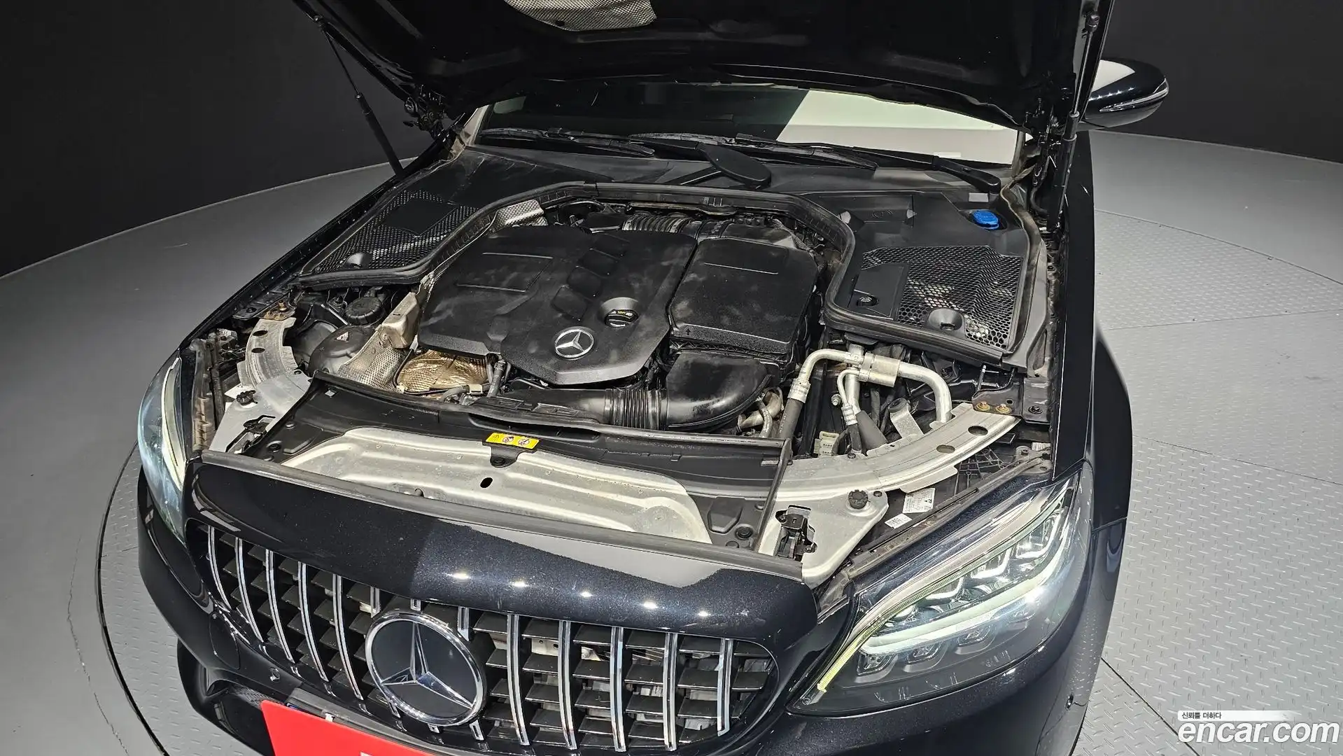 C-Class Mercedes-Benz 2020.11-OUTER-006