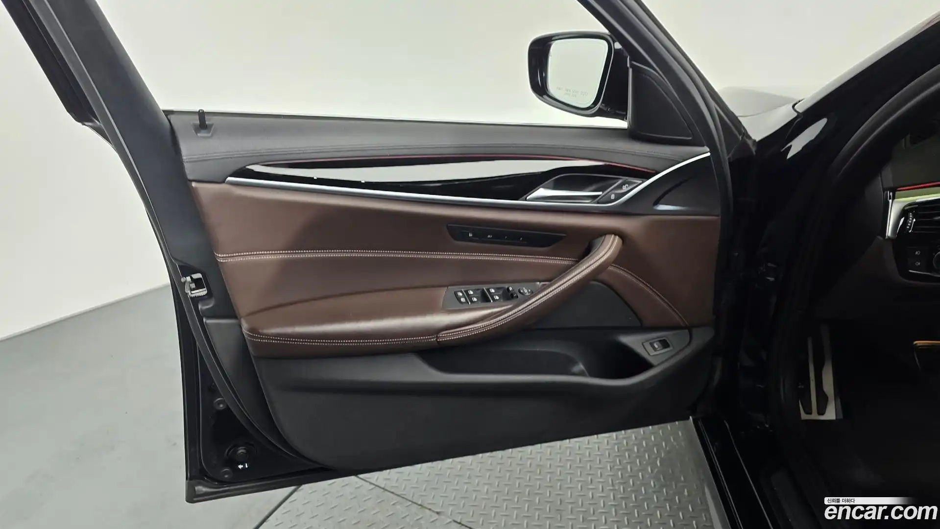 5-Series BMW 2019.1-INNER-034