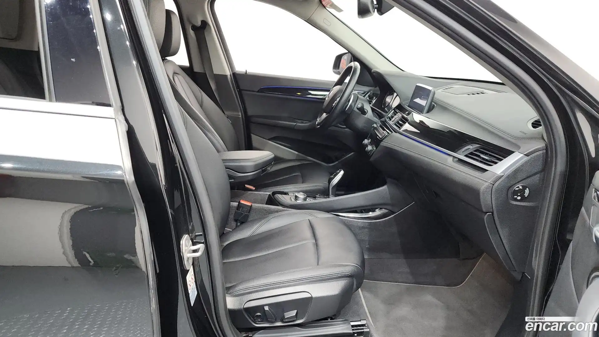 X1 BMW 2022.7-INNER-036