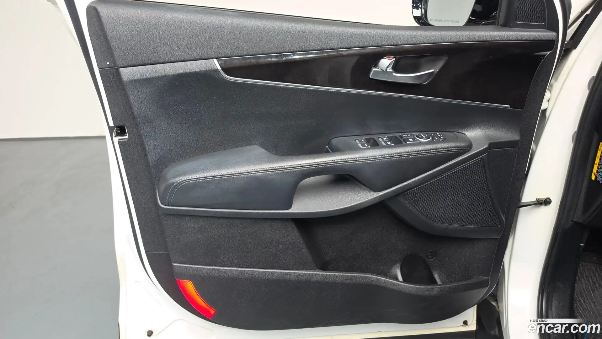 Sorento Kia 2017.0-INNER-034