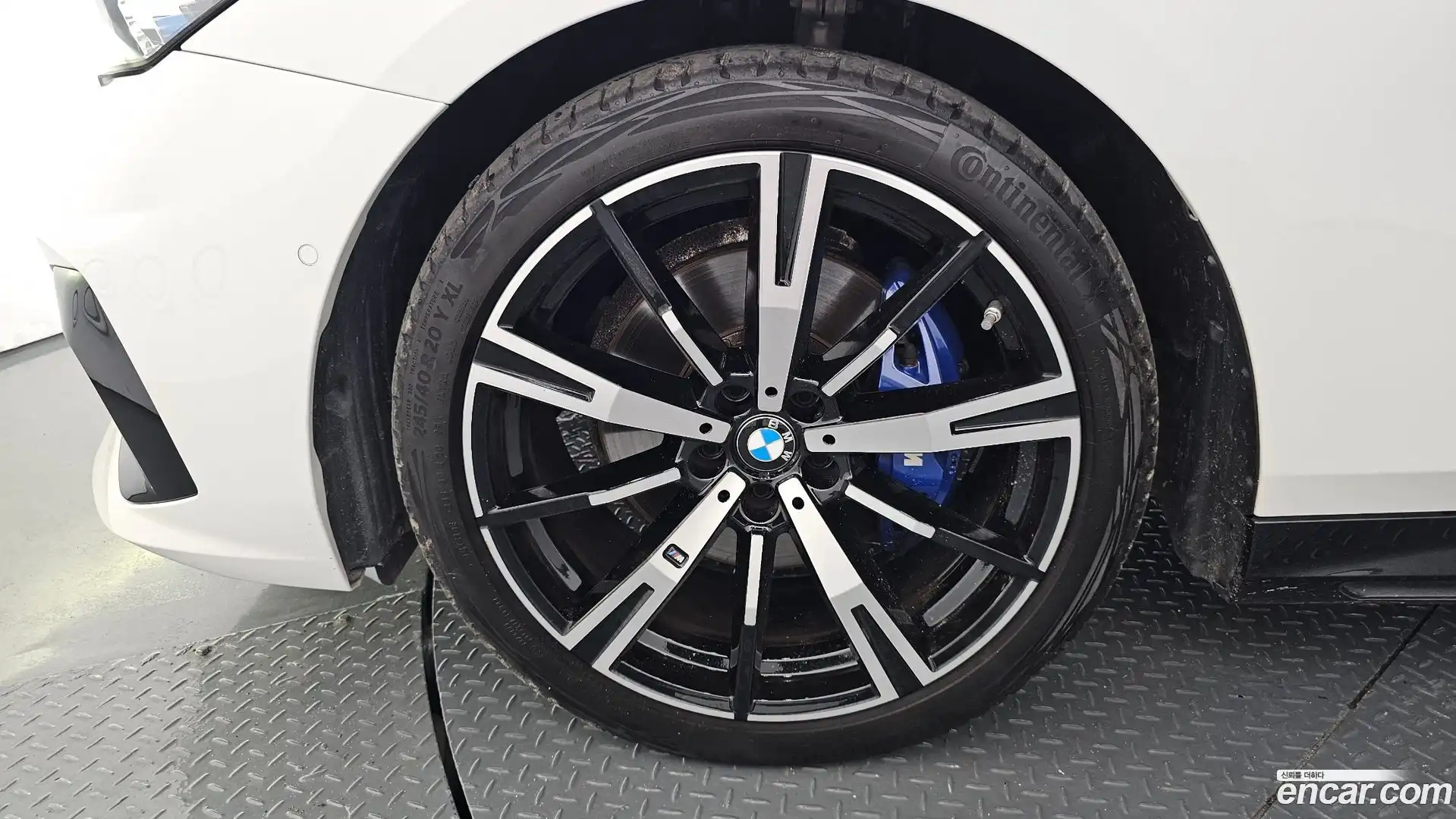 5-Series BMW 2024.4-OUTER-005