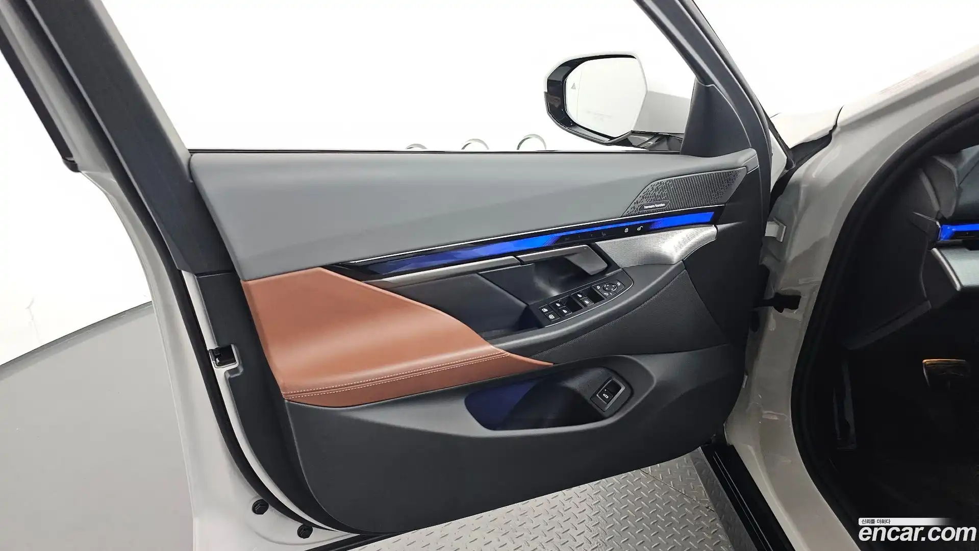 5-Series BMW 2024.4-INNER-034