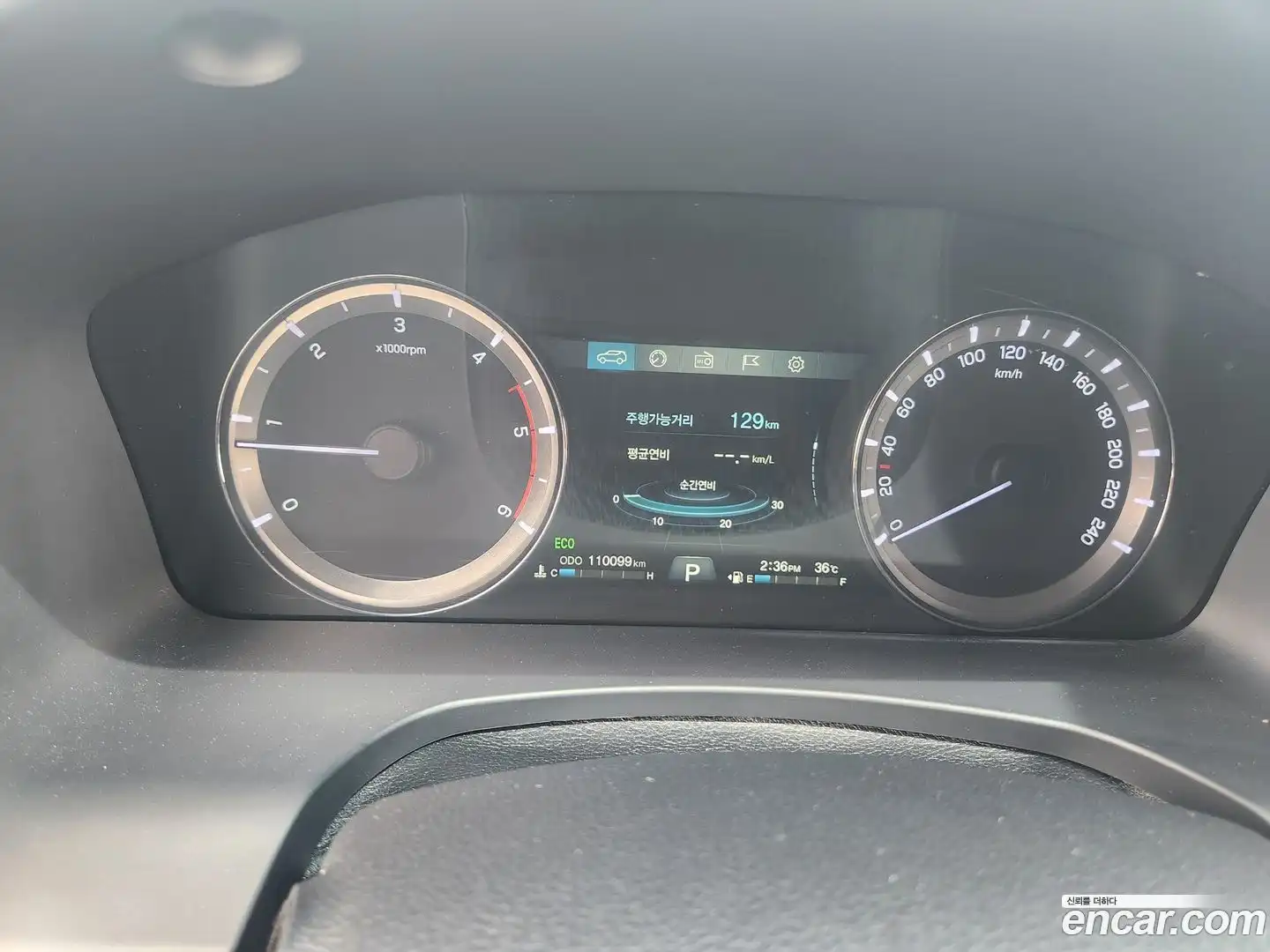 Rexton KG Mobility 2020.5-INNER-008