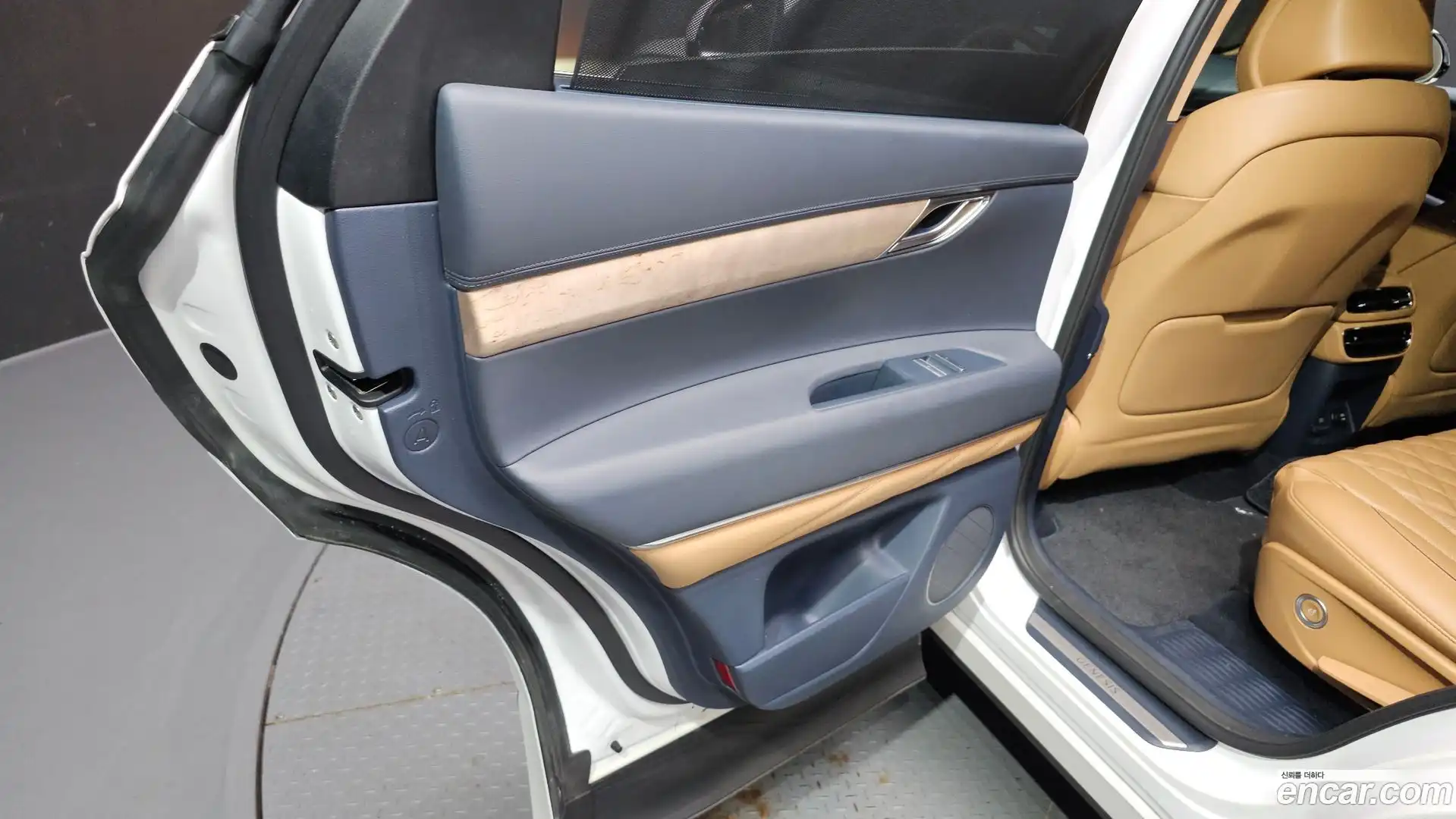 GV80 Genesis 2020.10-INNER-035