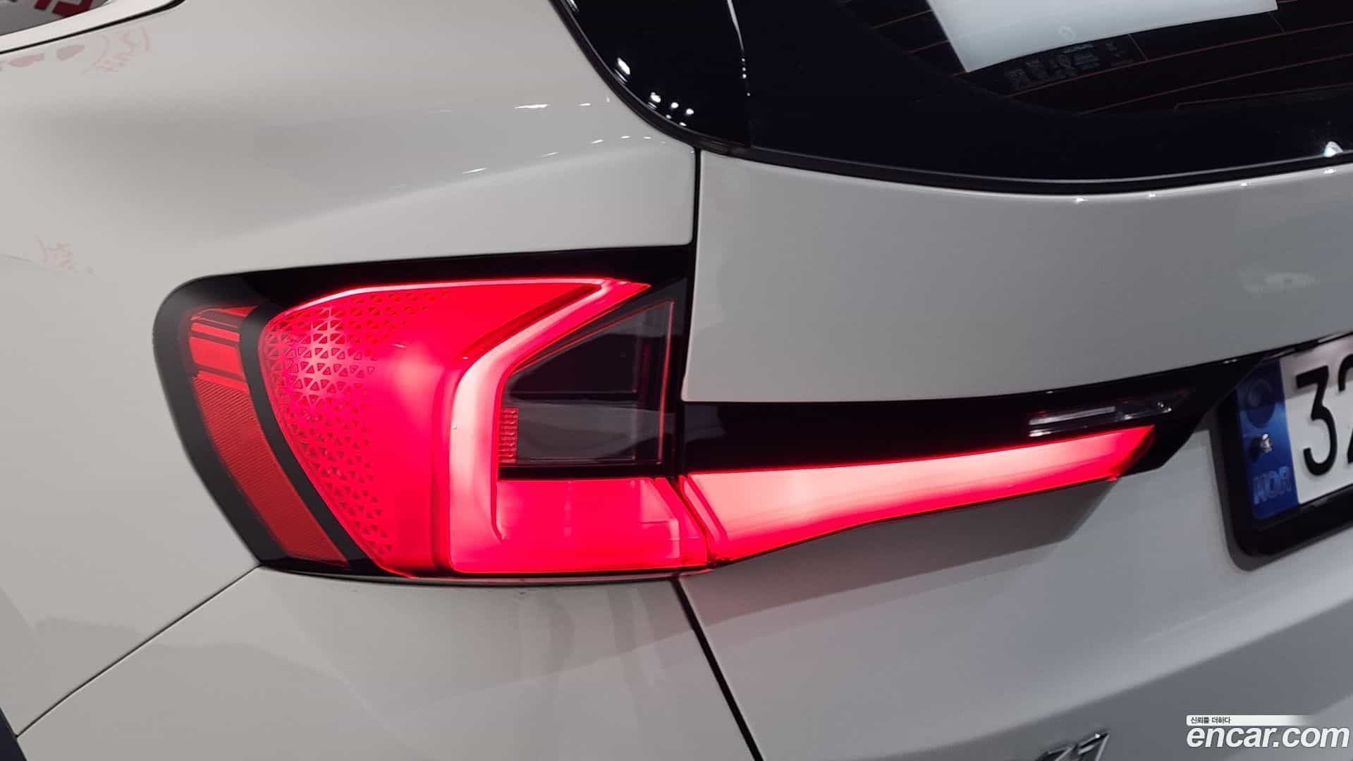 X1 BMW 2024.0-OUTER-033