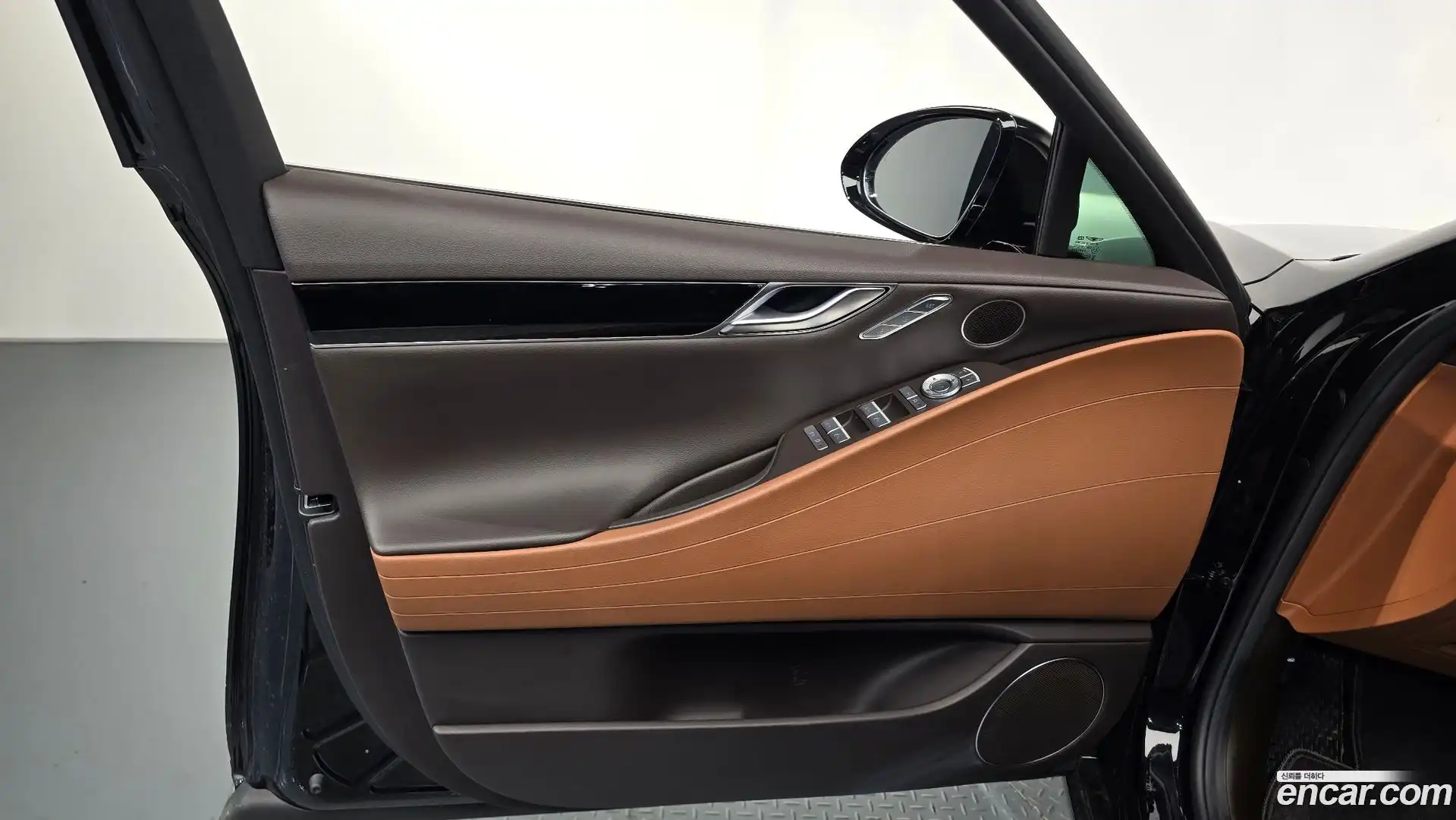 G80 Genesis 2022.7-INNER-034