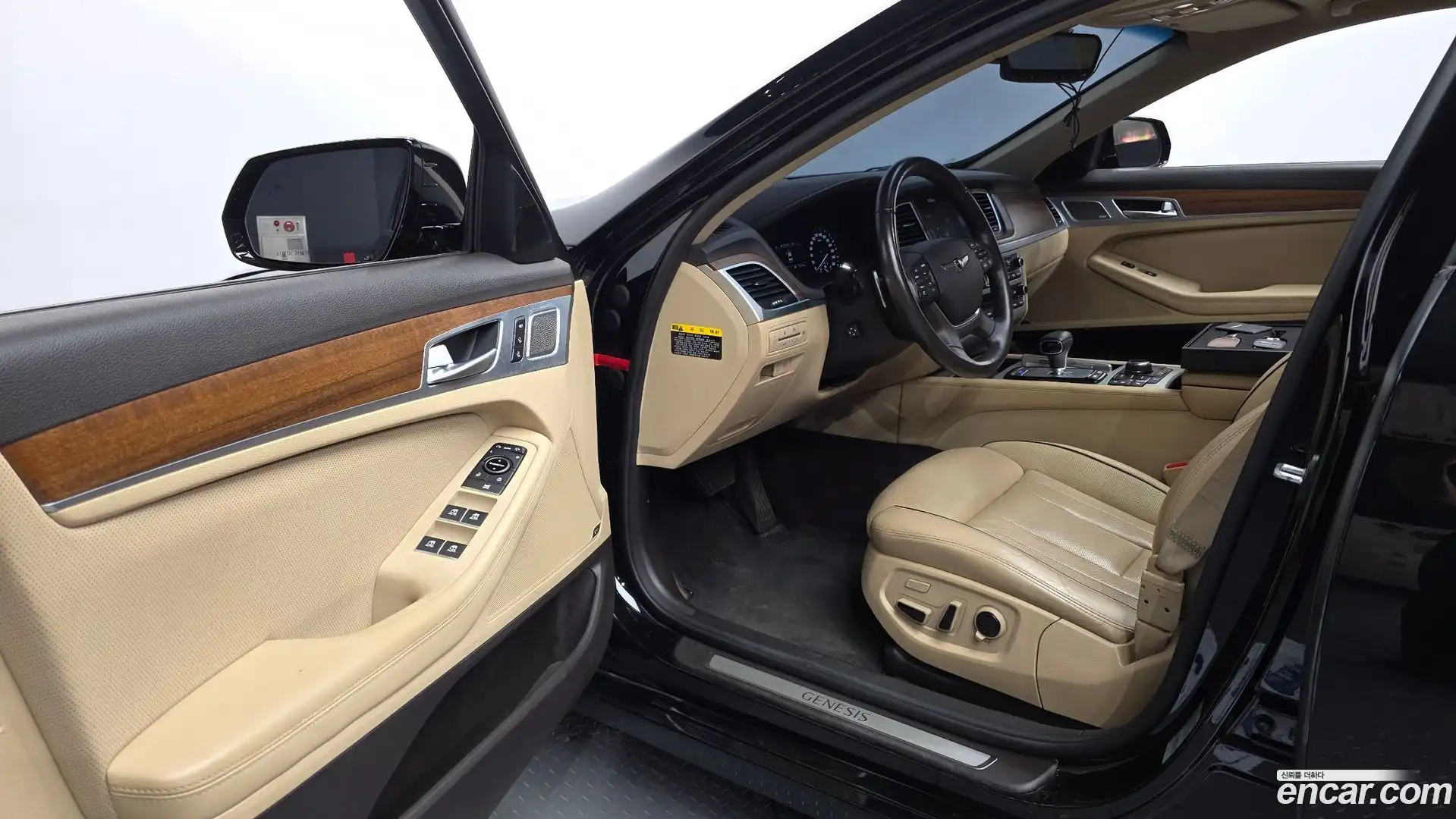 G80 Genesis 2016.10-INNER-010